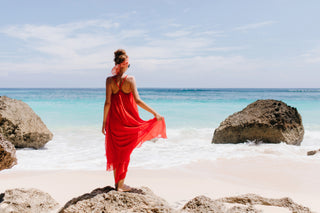 How to Choose the Best Beach Dress for A Chic Summer Look